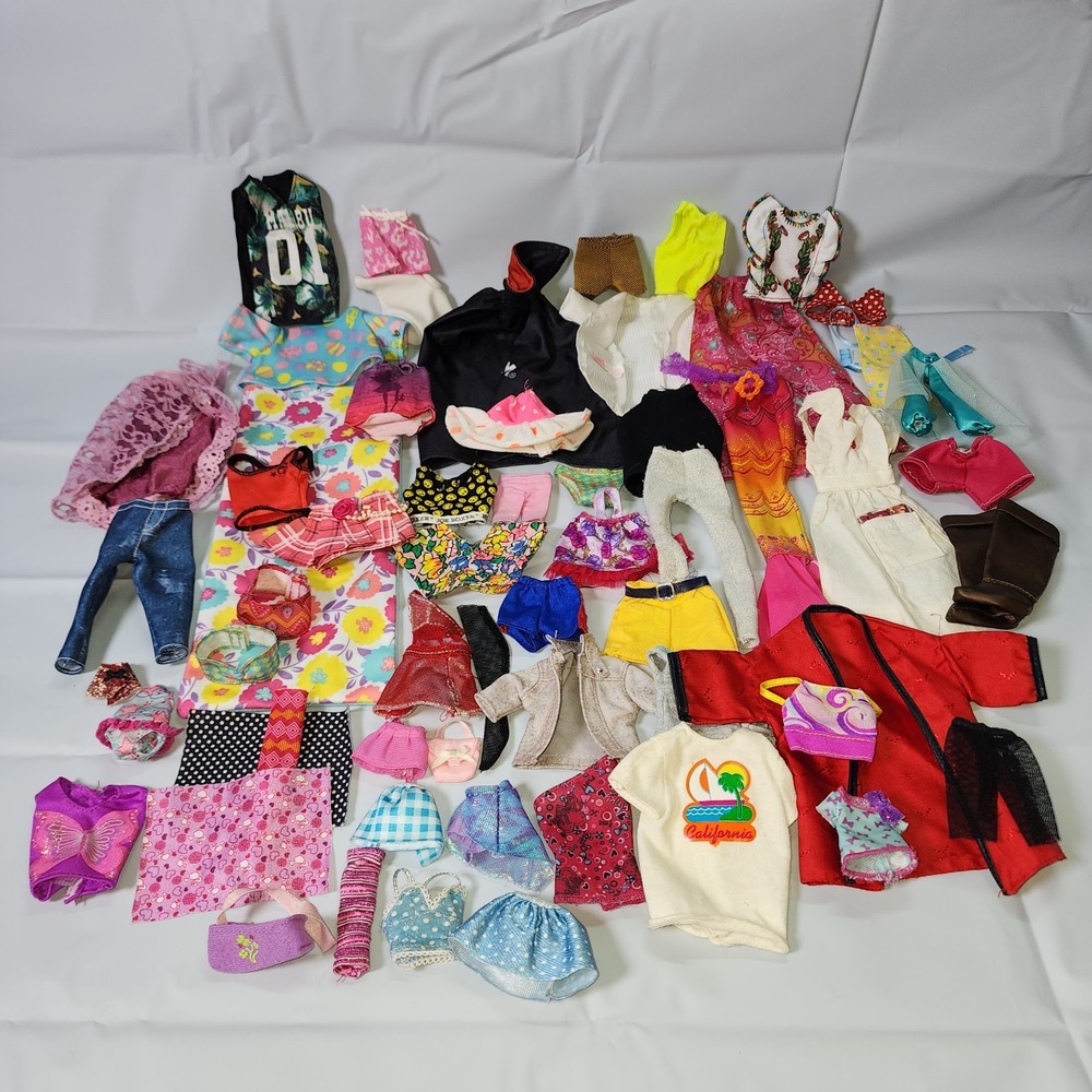 BIG LOT OF 60 BARBIE DOLL CLOTHES Jackets Pants Dresses Skirts Shirts Assorted